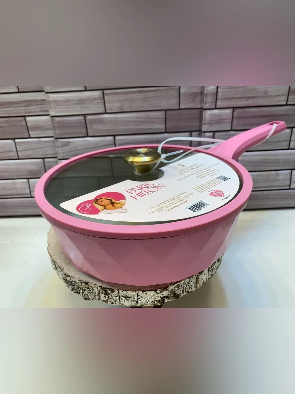 Paris Hilton❤️ 3 Quart Pink Cast Aluminum Sauté Pan Raised Diamond New